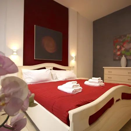 Ottaviano 2br House Rom